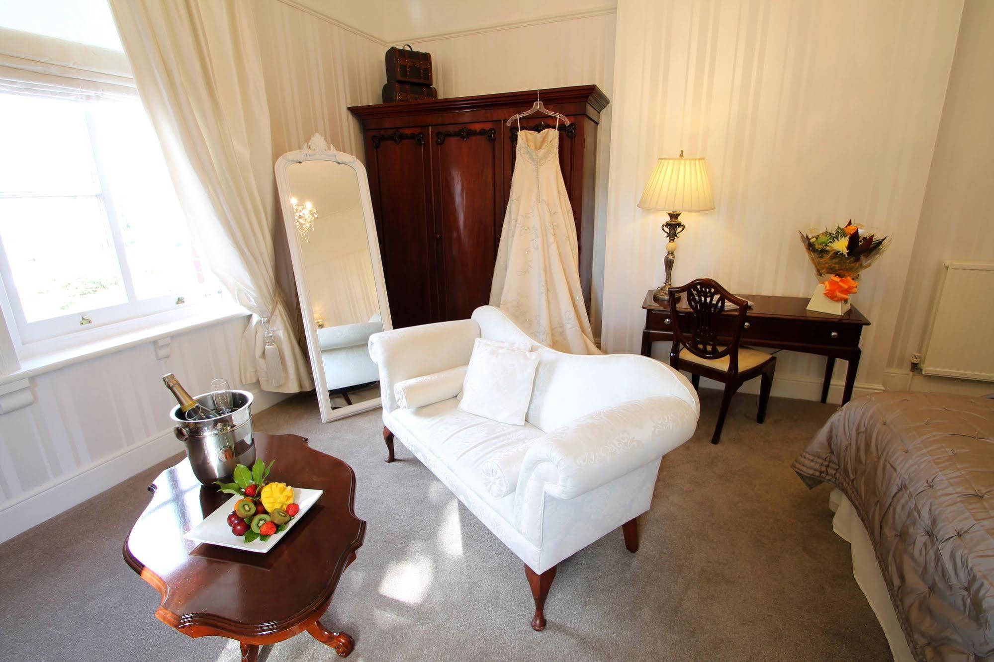 Alexandra Court Hotel Congleton Kültér fotó