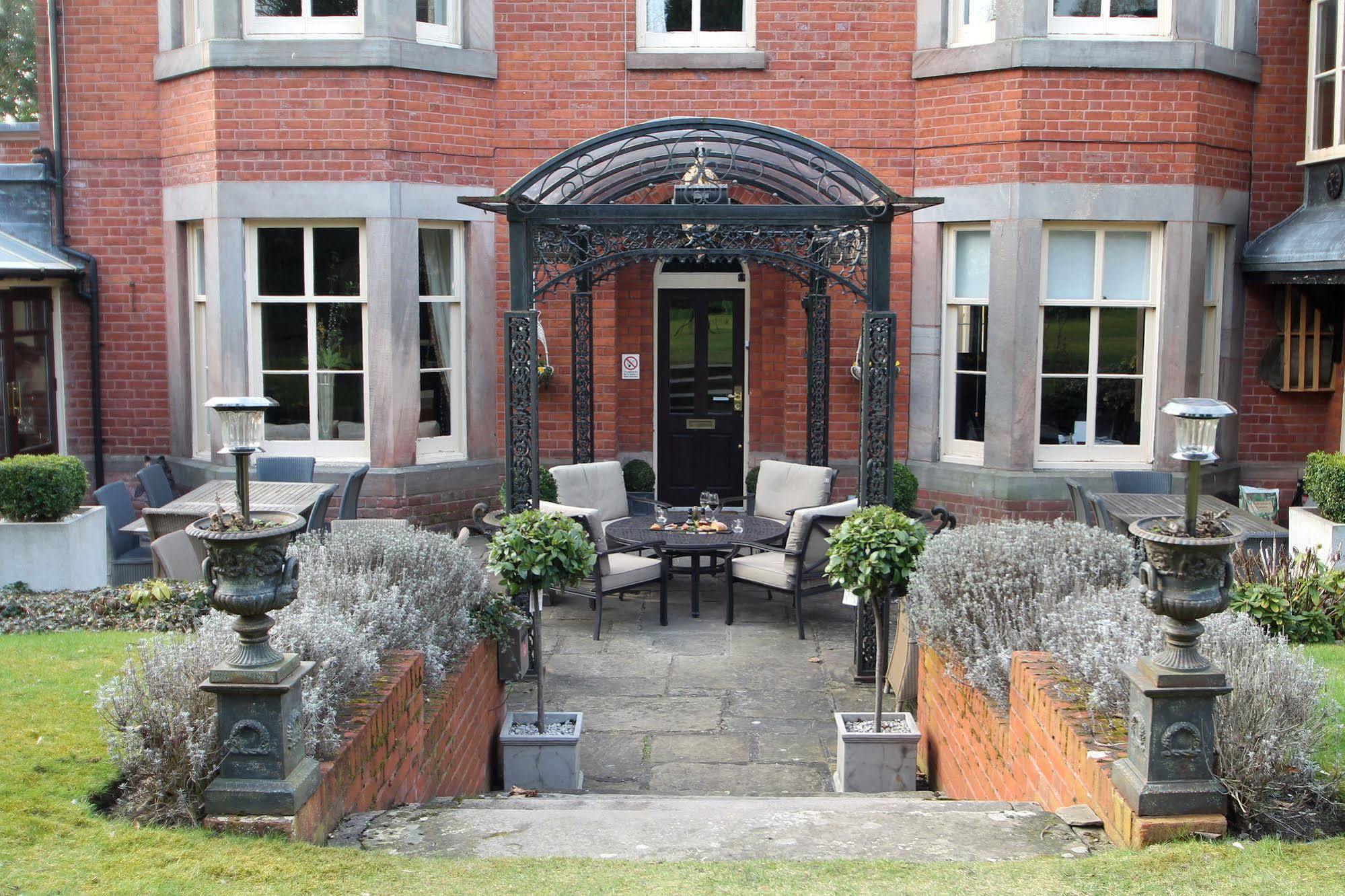 Alexandra Court Hotel Congleton Kültér fotó